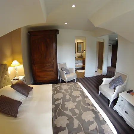 Hotel The Originals Résidence De Rohan 3*