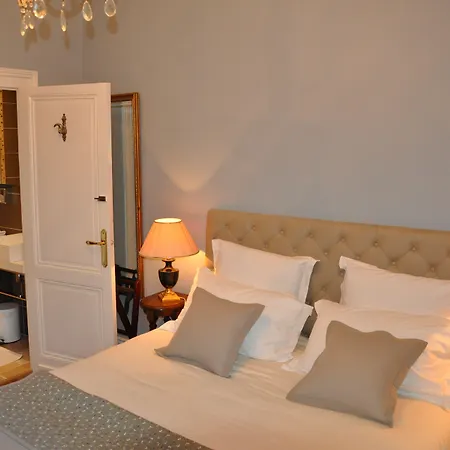 The Originals Résidence De Rohan Hotel