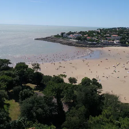 Hotel The Originals Résidence De Rohan 3*