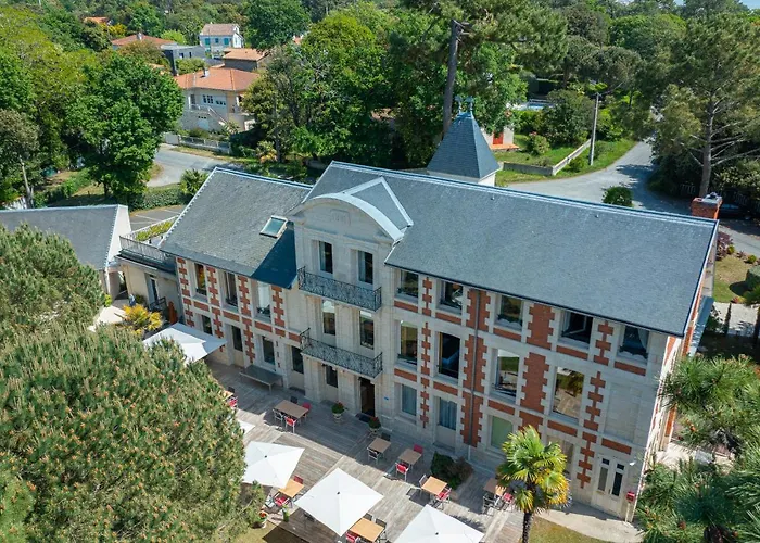 Hotel The Originals Résidence De Rohan