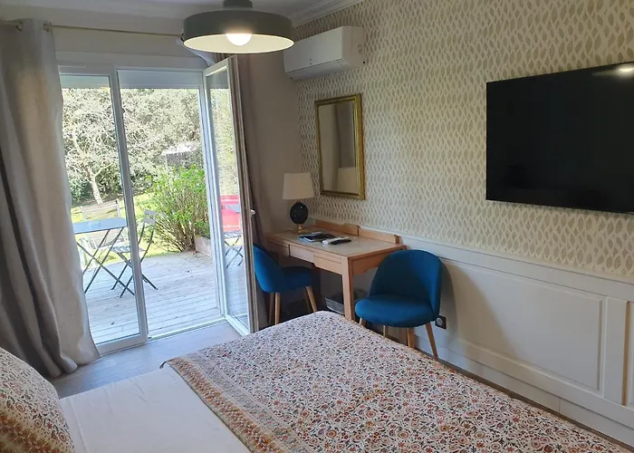 Hotel The Originals Résidence De Rohan