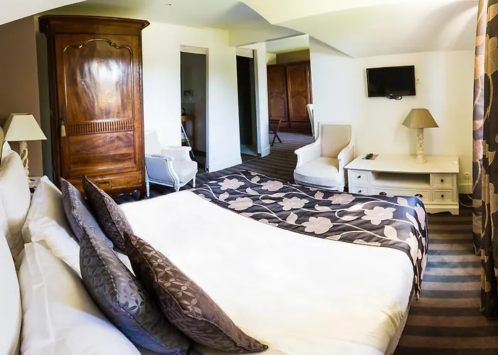 Hotel The Originals Résidence De Rohan